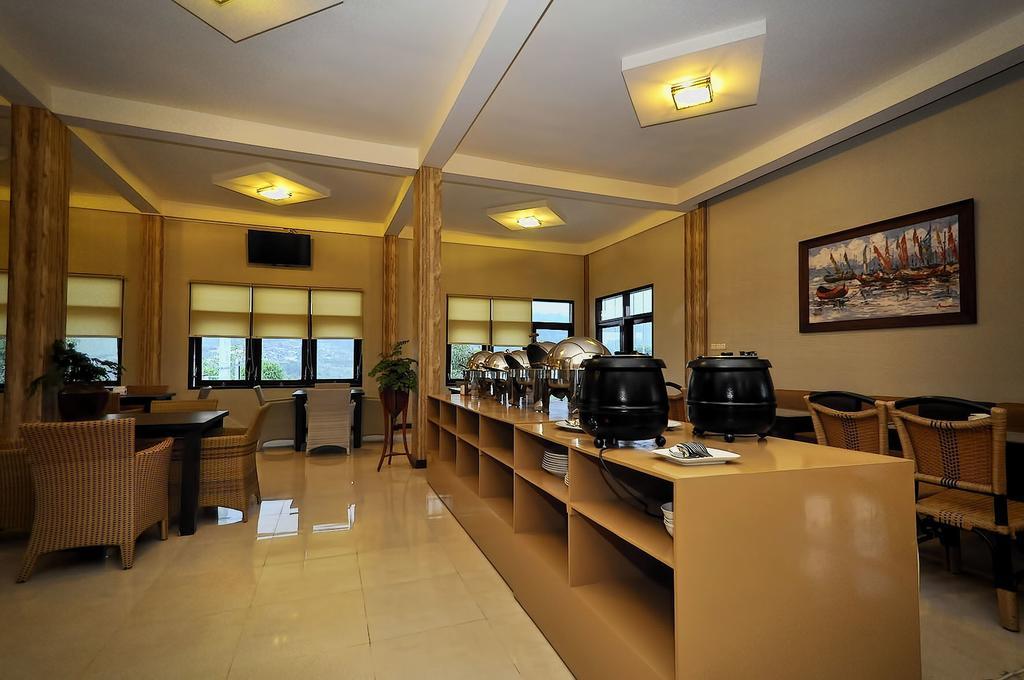 Spencer Green Hotel Batu  Exterior photo