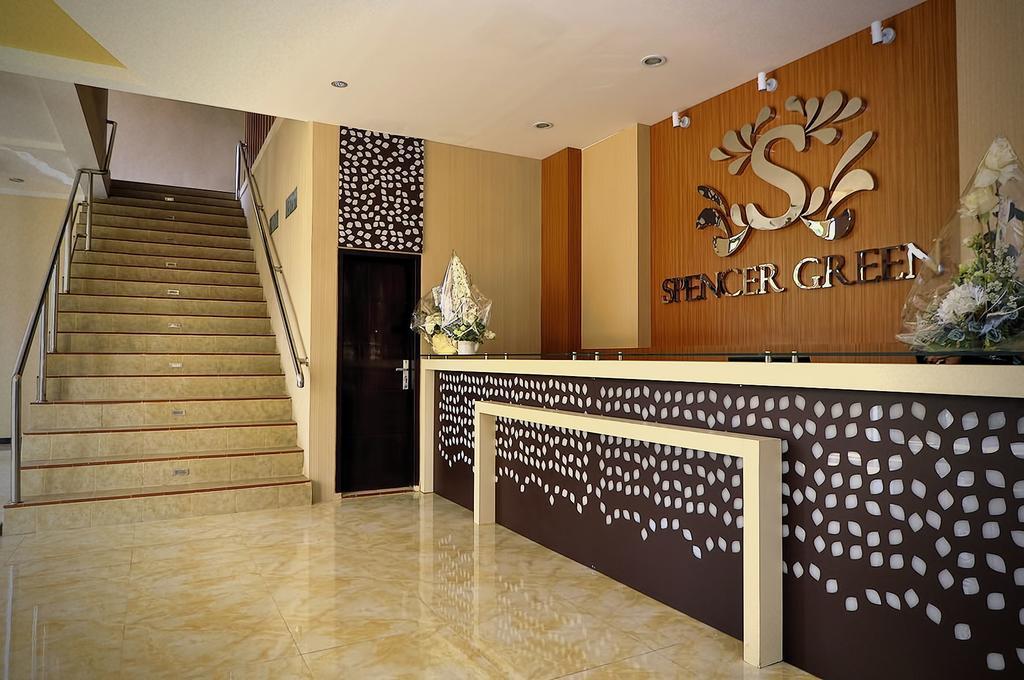 Spencer Green Hotel Batu  Exterior photo